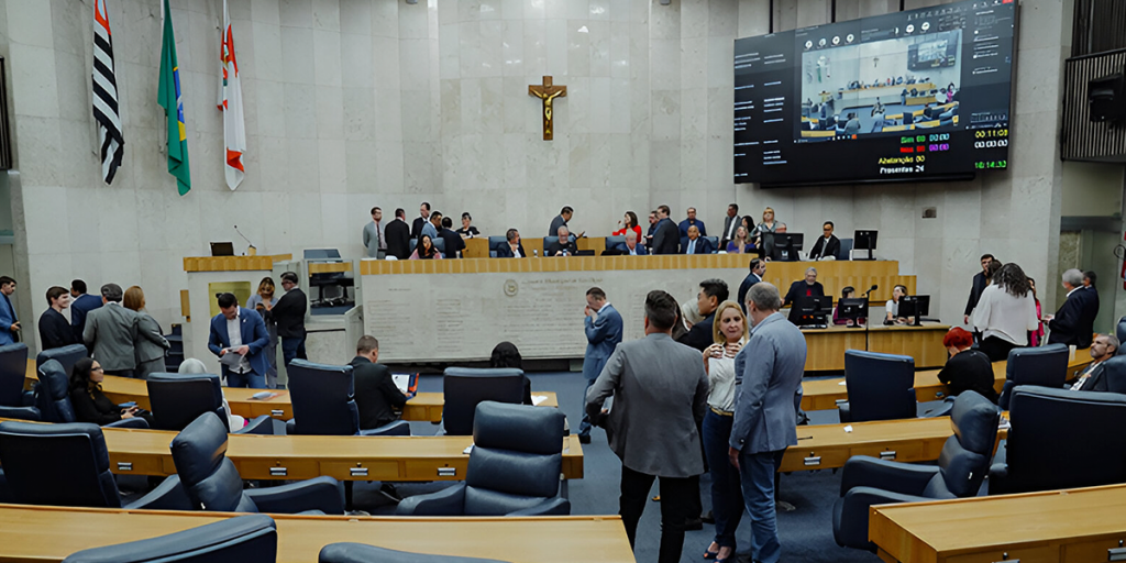 Reajuste Salarial dos servidores deixa categoria atônita